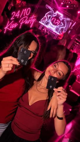 Locandina: Azúcar x Kiss Party